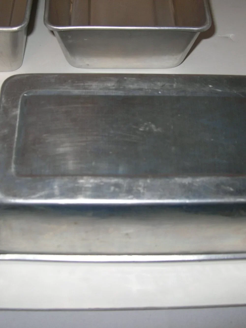 Set Of 3 Aluminum Baking Bread Loaf Pans  9 1/2x5 1/2x2 3/4” Great Condition